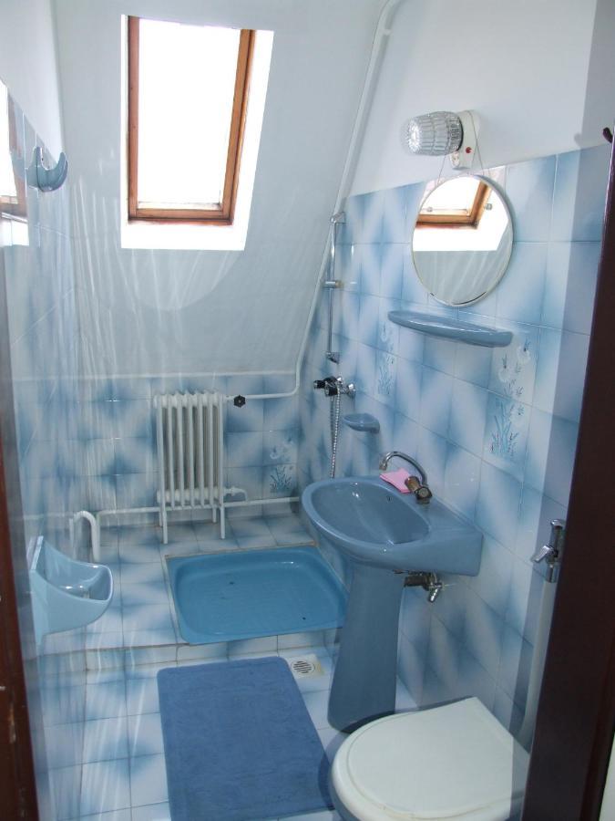 Hotel Revesz Vendeghaz Harkan Zimmer foto